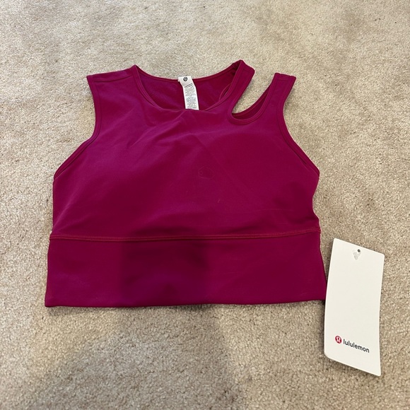 lululemon athletica Tops - Lululemon Mastered Motion Cropped Tank Magenta 6 NWT